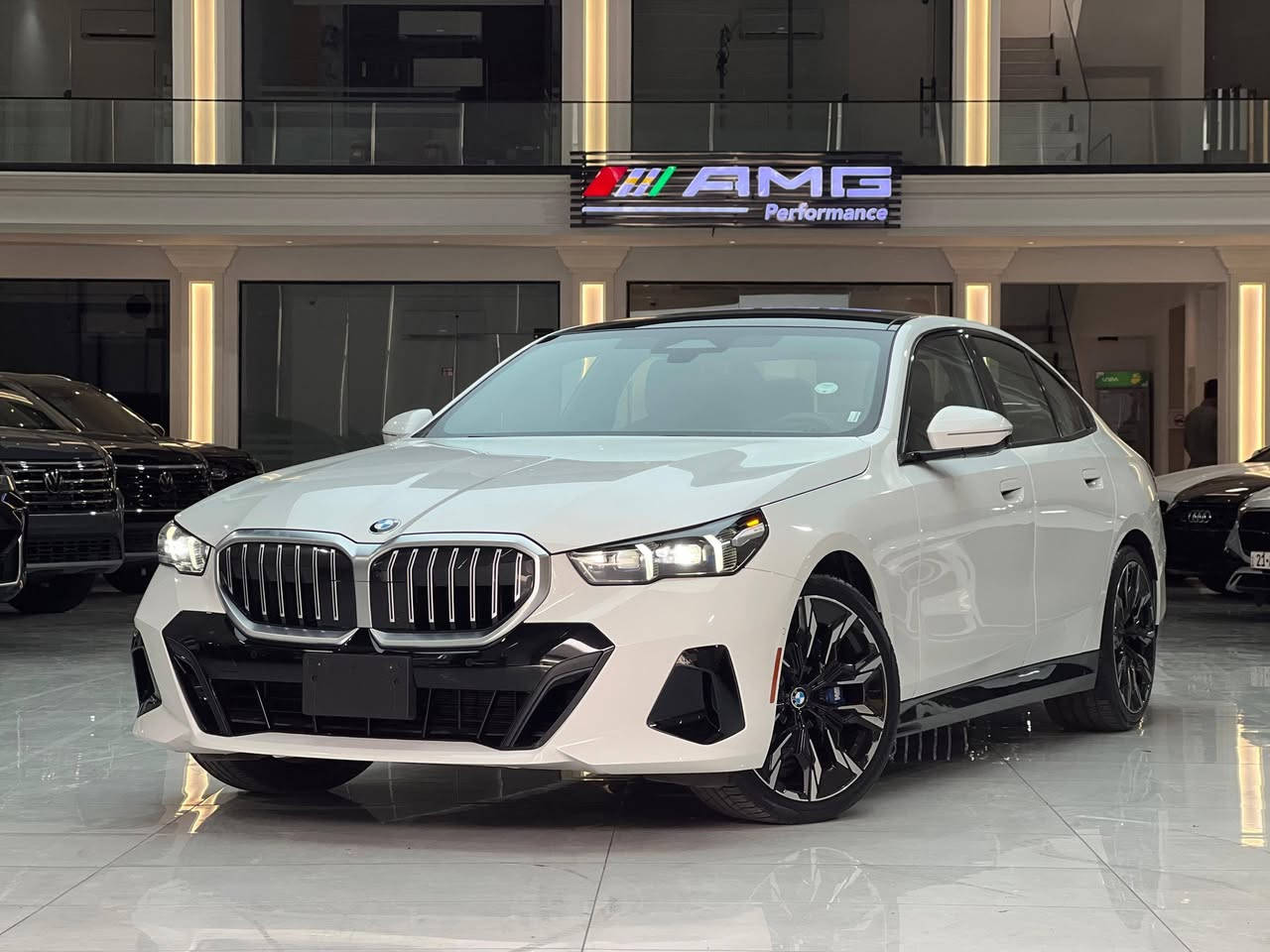 BMW 530i M-Pro 2026
X.Drive 
Clean title 
كلين تايتل كفاله عامه من زلخه هم 
للاستفسار اكثر 
العنوان اربيل معرض AMG
***********
***********
