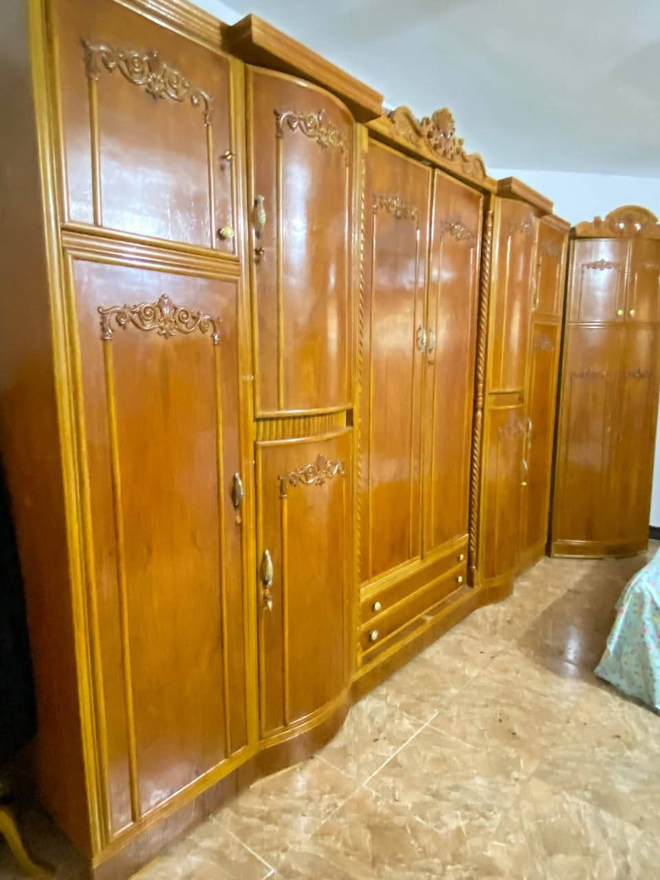 غرفه صاج للبيع كلش نظيفه بدون كسر السعر مليون وبيهه مجال قليل مكاني حي الضباط
***********
