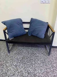 مقاعد عدد 15 معه مخادهن  مدينه الصدر  07714527872