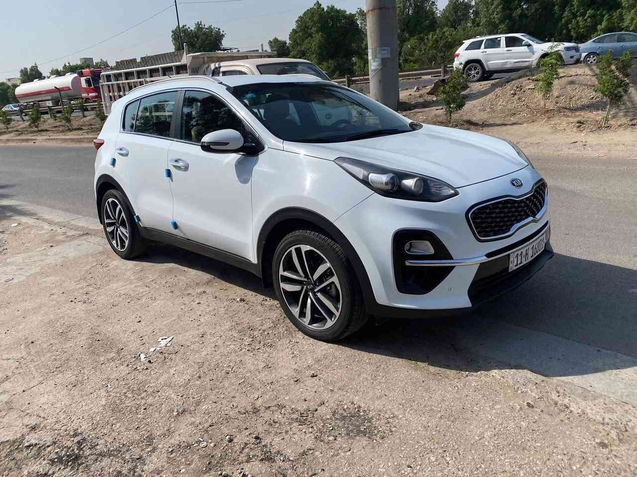 مكانها بغداد الدوره @إشارة
سبورتج للبيع. 
سيرفس كامل. زوج تاير جديد. باتري. دسكات. منظومه بانزين. فلاتر جديده
خليجي شركه دوليه موديل 20 ماشيه 69 الف   حساس امامي خلفي كراسي كهرباء  نضام قياده درايف موف  مري مرايه شفط سويج عدد 2  لد نهاري  محرك الفين دوش كفاله كلشي ع شركه. ماعدا بارد اصبعين. 
واتساب
+964 771 775 0777
