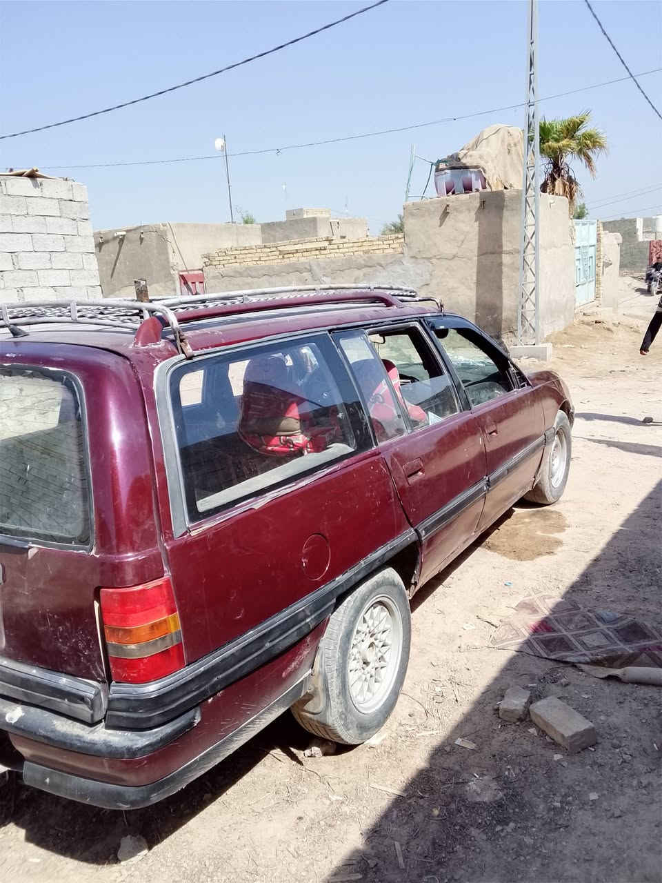 اوبل اسليشن مصبوغع جماليه موديل 93مكفوله كير ومكينه كفاله اهم تاير راعيها محتاج التواصل عليه هاذه الرقم ***********0
