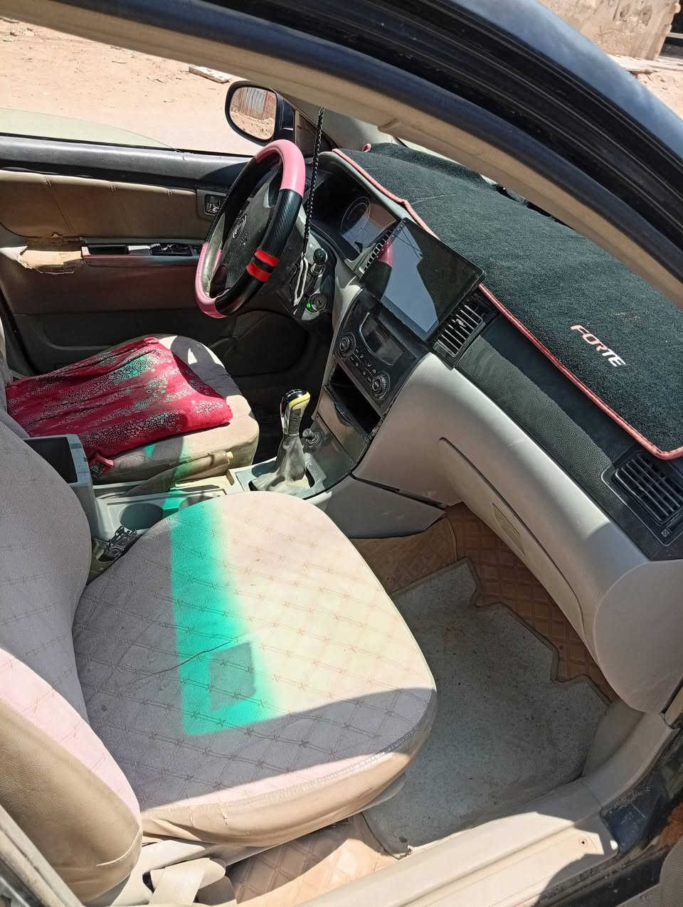 سياره جيلي موبل موديل ٢٠١٢ رقم بغداد انكليزي سنويه ل 30 ماساقطه مكينه وكير نضيفات سياره حلو وجاهزه اترايك للبصره كهربائيات شغاله سعر ٤٧ وبيه مجال فقط الاتصال رقم الهاتف *********** العنوان ديوانيه ناحيه نفر
