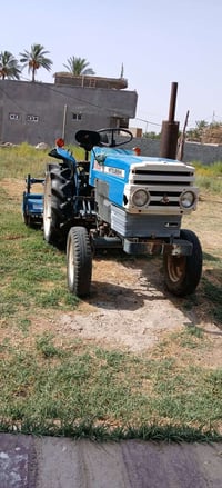 متسوبيشي D1850 • موديل 82 • 20 حصان