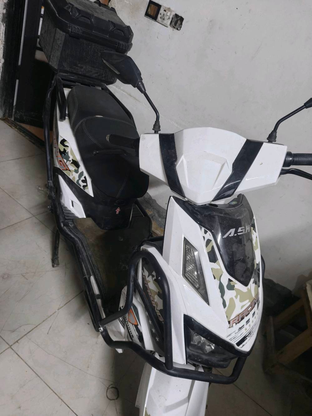 دراجه شحن نضيفه رايده ب 800وبيه مجال