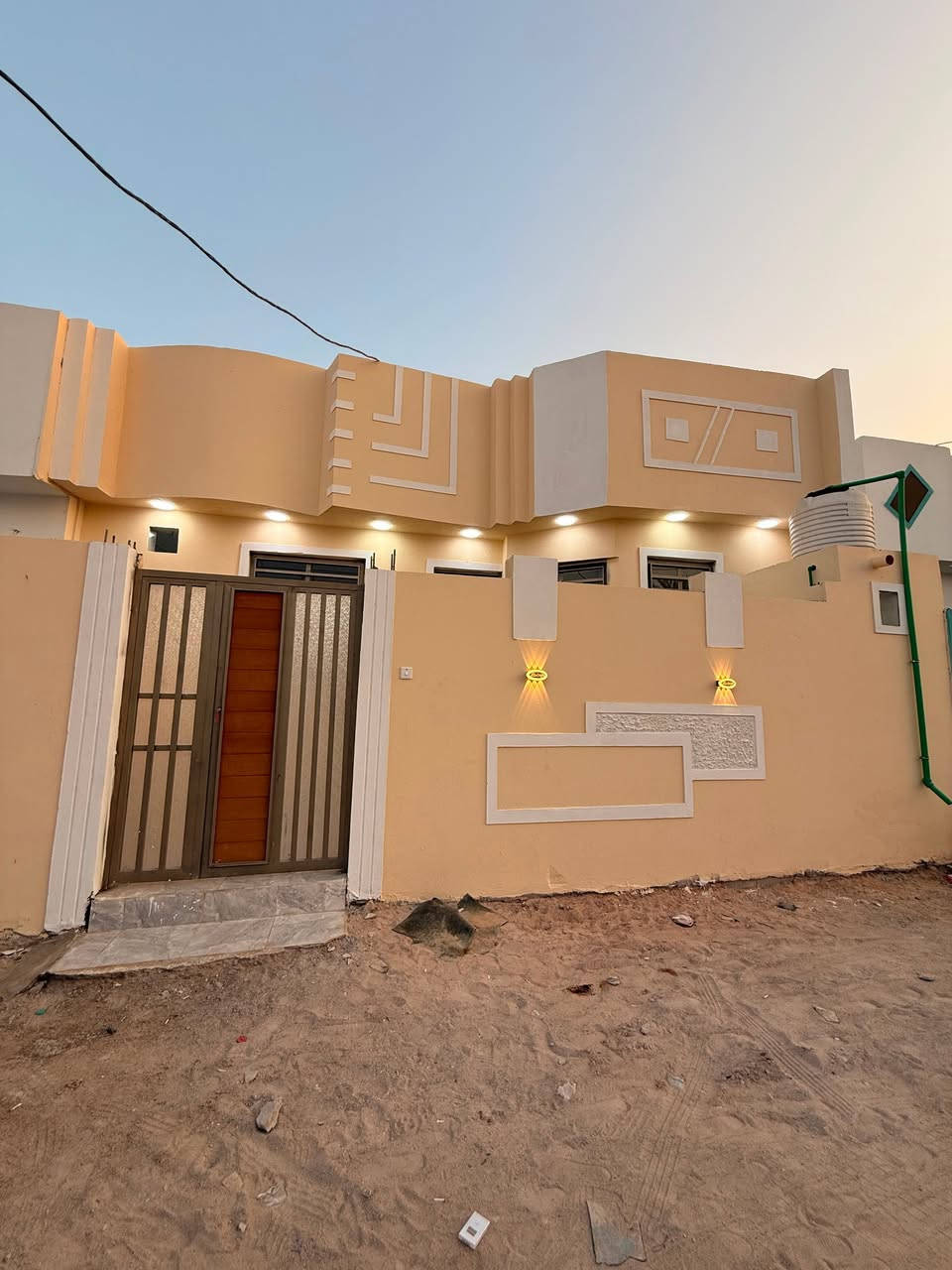 أسعد ألله أوقاتكم بكل خير 🏚
توفر دار سكن البيع
من ضمن مجمع سكني متكامل
جميع الخدمات 
مساحة البيت 150 م
شارع 10 متر 
محتويات البيت 
كراج سياره + حديقه
دوانيه 
صاله
مطبخ + مناور
غرف منام عدد 2
صحيات خارجي وداخلي

العنوان أبي الخصيب طريق سيد حامد مقابل مدينة لأندلس

نوع العقار طابو ملك صرف زراعي عراقي نموذج 25 

السعر 82 مليون وبي مجال
للأستفسار ***********
