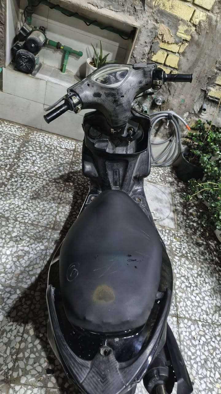 لسلام عليكم ماكس مضلع للبيع  او مراوس بثعلب لدراجه نعمه شلعه ومعدل فول نكره سلف بيها نقوصات بصيطه بس لهندر ولكلوبات فقط لسعر 325مكاني بغداد بلديات ***********

