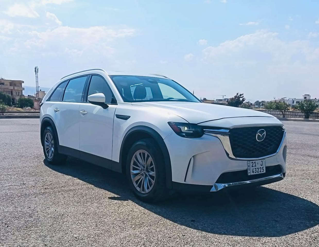 Mazda cx 90 
نمونه له جوانى بى بوياخ 
جوار تايه ى تازه ى لوكه
مواصفات فوله
دوو به له له ساردى بجوكى هه يه 
زماره ى شانصى 
JM3KKCHD1R1148863
زم تلفون
*********** السليمانية, العراق
