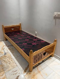 بغداد • حي الجهاد • سرير