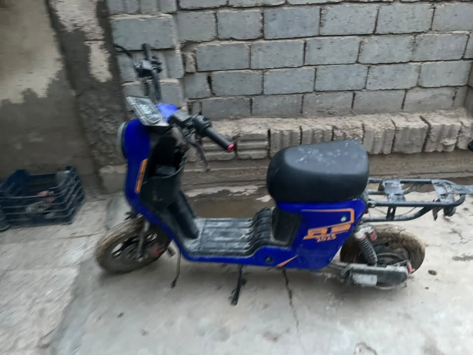 دراجة كهربائية • بطارية ليثيوم • حلة الثور
