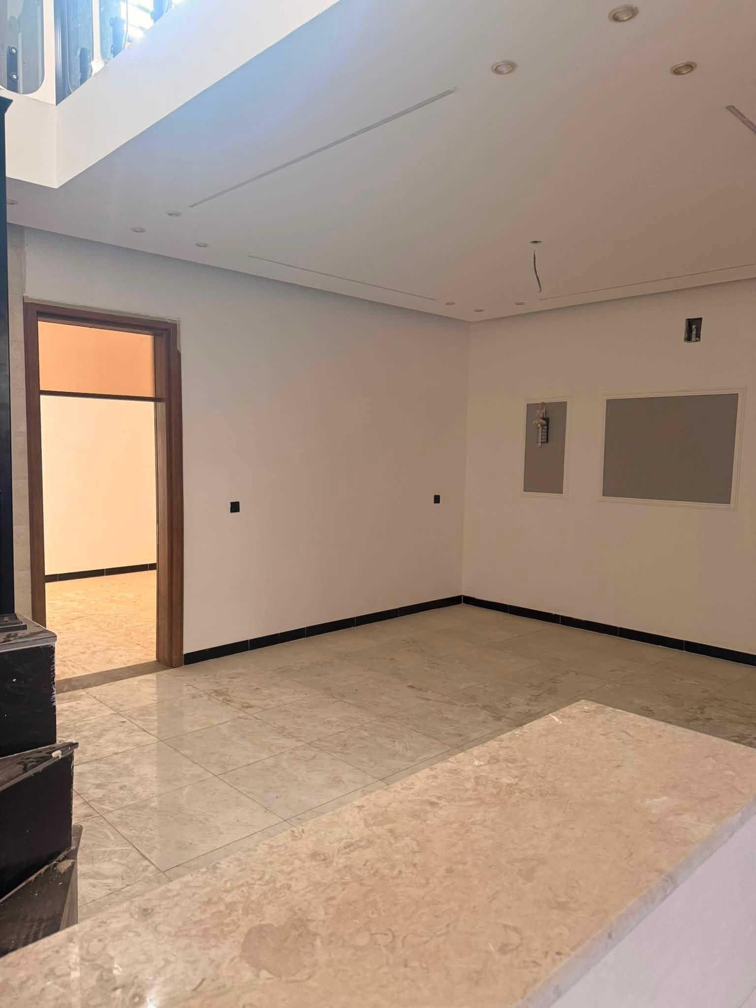 دار للأيجار السماحة ١٢٠ متر مدخلين مدخل مطبخ ومدخل استقبال صاله صحيات عدد ٣ غرف نوم عدد ٣ البيت زيرو ما مسكون الدورة البوعيثة مجمع العدل للأستفسار ***********
