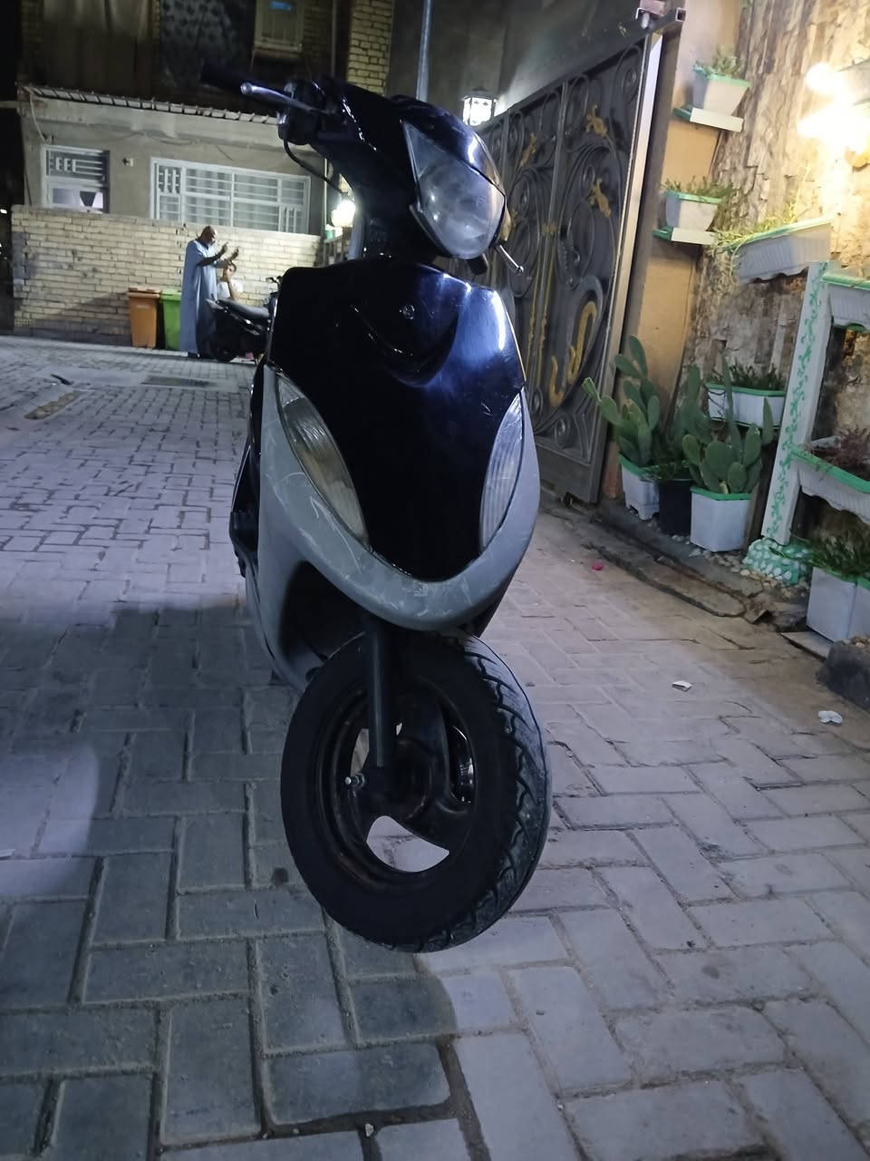 ماكس عدلة • وكاله • مكفولة