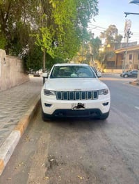 جيب شيروكي مواصفاته لمتدد فول خليجية موديل 2019. مكفوله سعر 260📞077157...