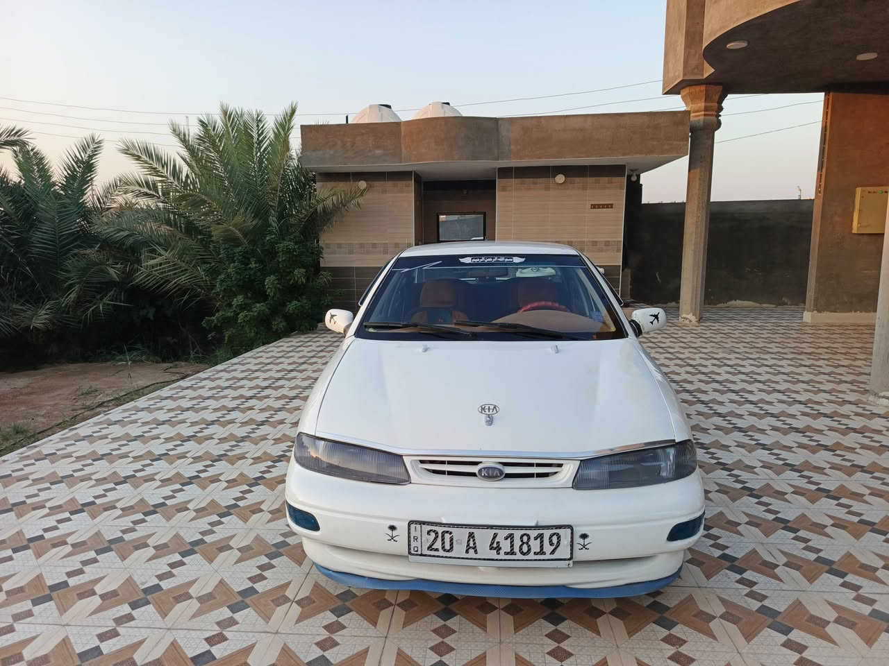السلام عليكم سيفيا موديل 1996مفتوح مكينه خير من الله تبريد شغال تايرات نضيفه ارقام وسنويا جديد السياره بسمي تحويل مباشر كهربائيات كله تشتغل السعر 37 ورقه وبيه مجال مكانه ديالى كنعان  للاستفسار ***********
