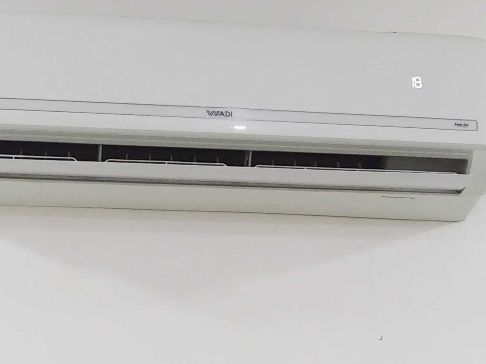 اغراض للبيع بسعر مناسب للاستفسار تواصل خاص اواتصال برثم ***********
ميز وكراسي نظيف جدا استعمال قليل وخلاط وزوالي وسبلت طنين ونص عدد ٢
مكان غزاليه شارع الصديق
