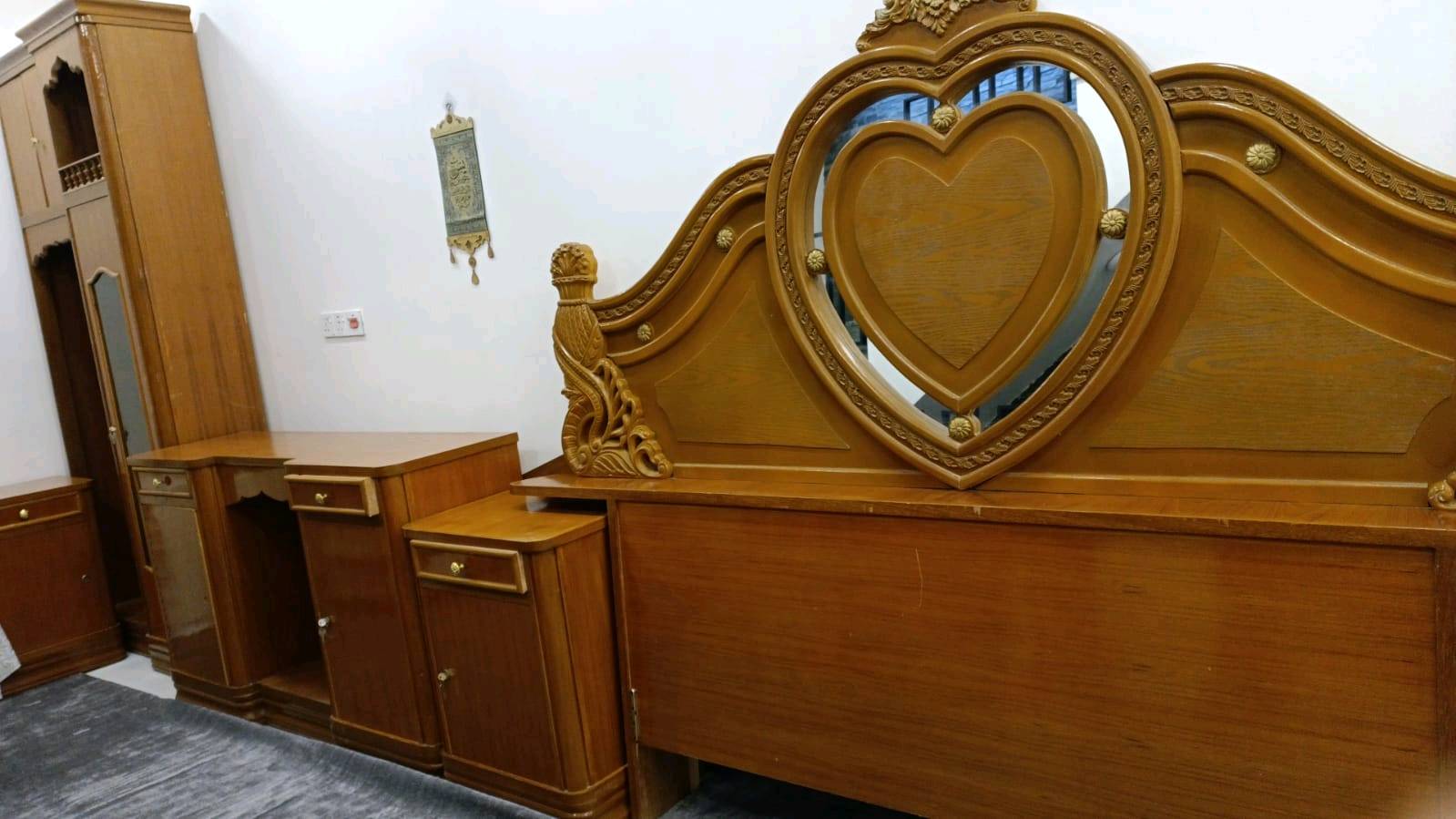 غرفة صاج • طابقين • استعمال قليل