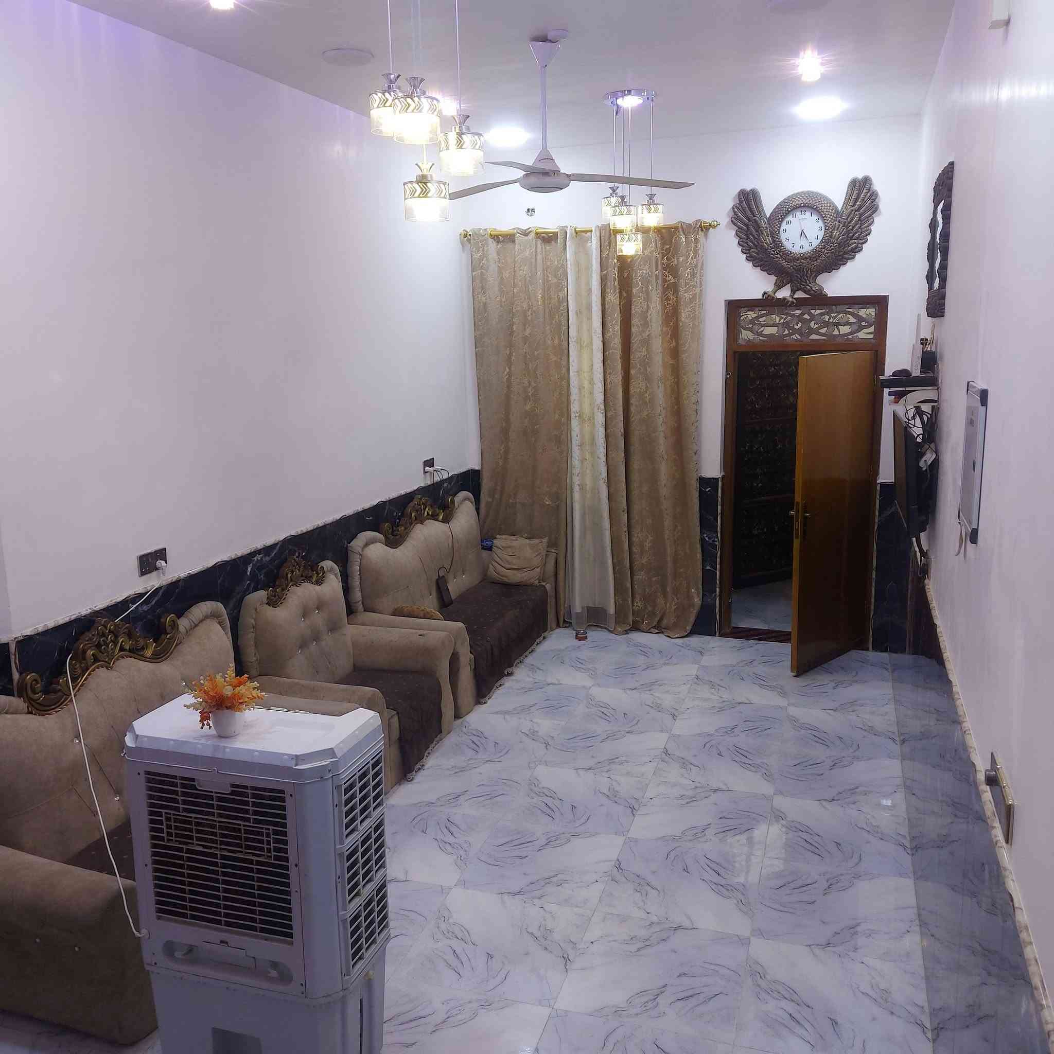 بيت طابقين 150 متر ركن بناء 24 مطلوب سكان على ساحة تضحيه شارع العلوه قريب على اربع مدارس
بيت طابقين 150 متر ركن بناء 24 مطلوب سكان على ساحة تضحيه شارع العلوه قريب على اربع مدارس

****

الطابق الاول ستقبال +غرفة +صاله+مطبخ+صياحيات داخليه وخارجيه

****

الطابق الثاني

تلث غرف نوم +صاله+صحيات

****

الطابق الثالث غرفة مخزن

****

السعر 175بدون سكان

السعر مع الإسكان 220

***********
