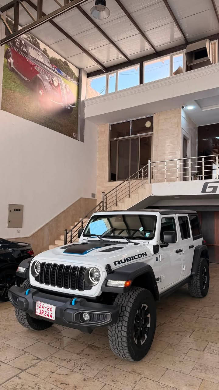 Jeep wrangler rubicon 2024 
السيارة كلين بدون صبغ 
ماشية: 39.000 mi
الهاتف: ***********
السعر: 34.500$
