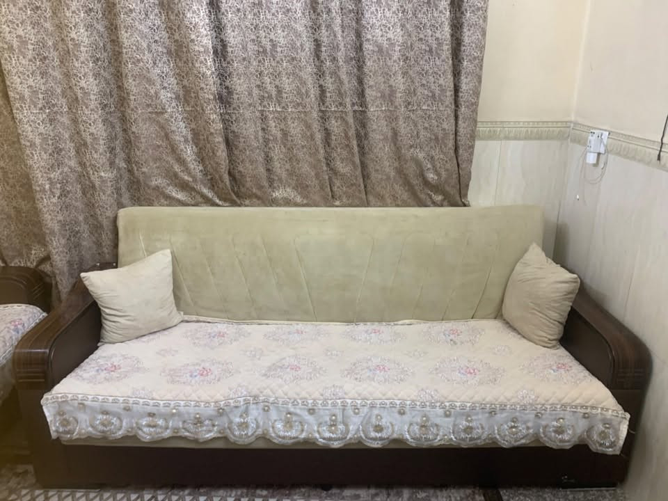 سلام عليكم تخمين تركي التخم الجوزي 10 مقاعد والتخم الرصاصي 8 مقاعدوينفتح نظام سرير سعر التخم الجوزي 10 مقاعد 400والرصاصي 8 مقاعد350
للاستفسار *********** ع الواتس اب
