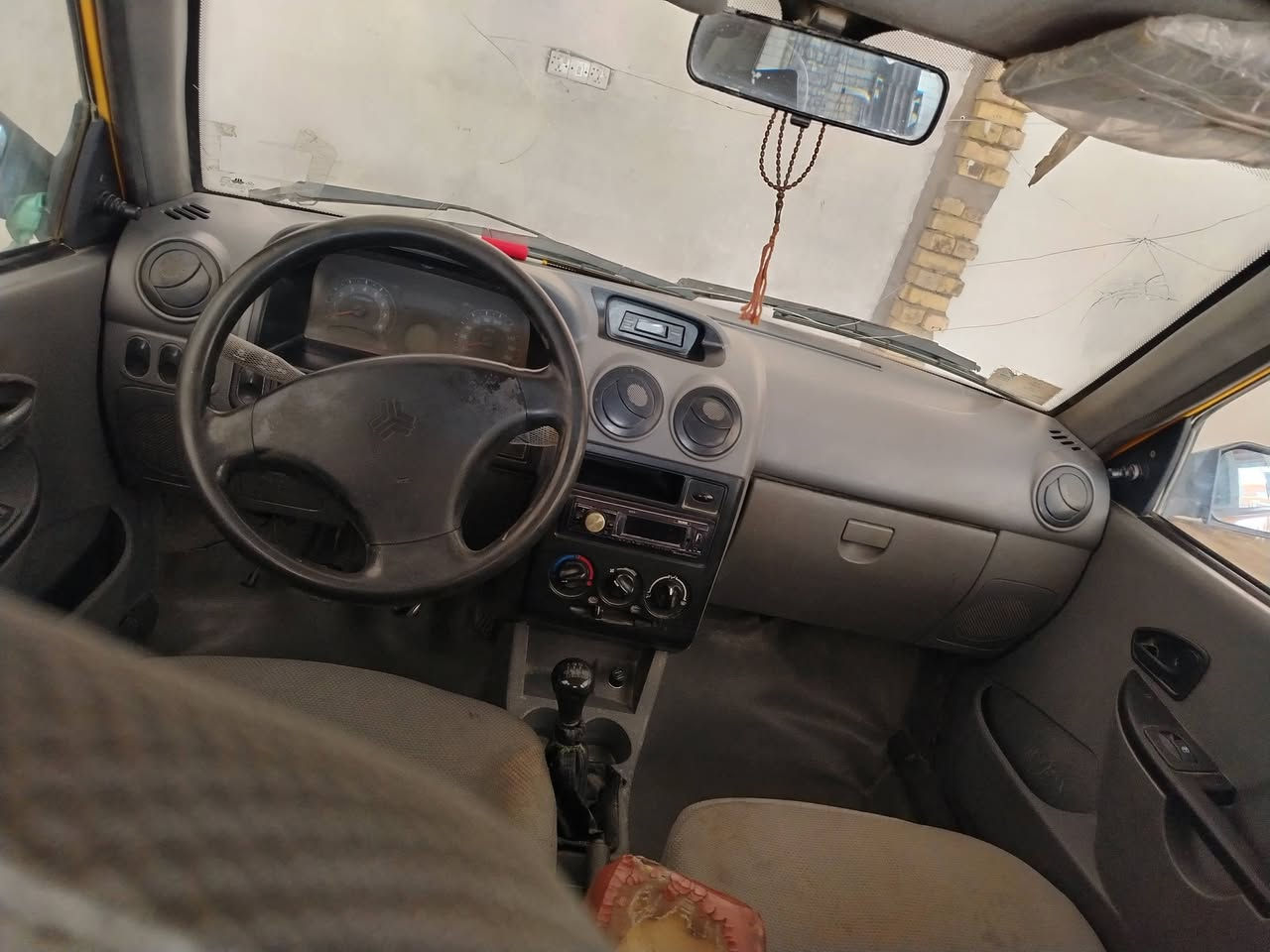 سلام عليكم سايبا البيع مديل 18 مكفوله من الضربه ع وضع الشركه بيه دحجات بسيطه موضحه بصوره سياره نضيفه مكاني شاميه *********** 

ترهم مراوس بافيو
