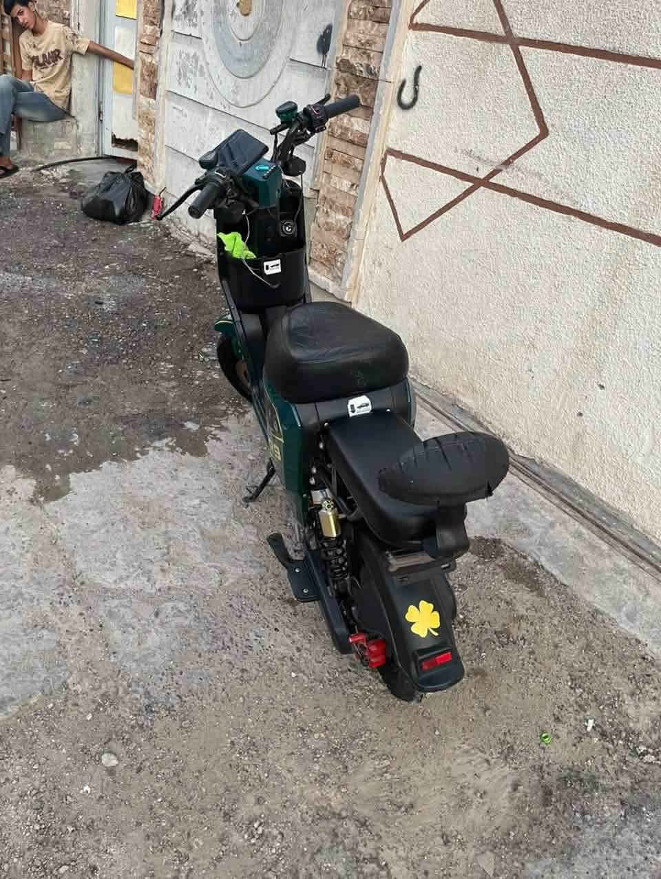r9 • بدون بطاريات • نضيفه