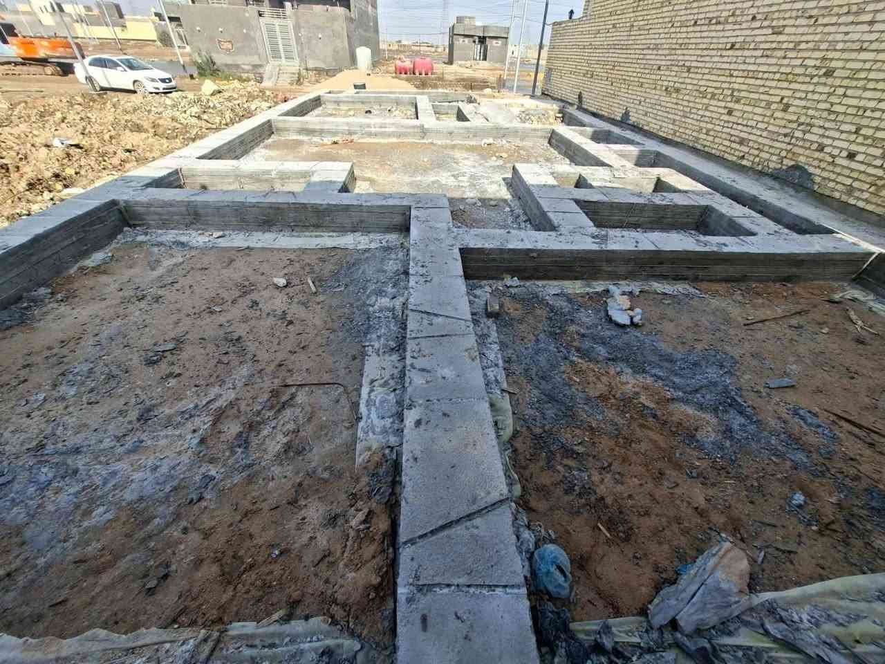 هيكل للبيع حي الزهور//سنة البناء 2026/سعر مناسب 

المساحه 200/

بناء درجة اولى من الأرض حتى هذه المرحلة/

الهيكل حر غير مطلوب//تكدر تقدم على قرض الاسكان/

***********

