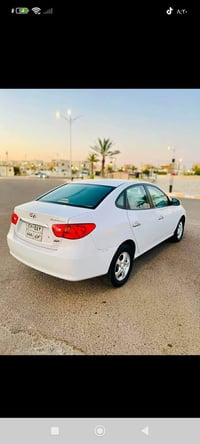 الانترا • ٢٠١١ • مكفولة