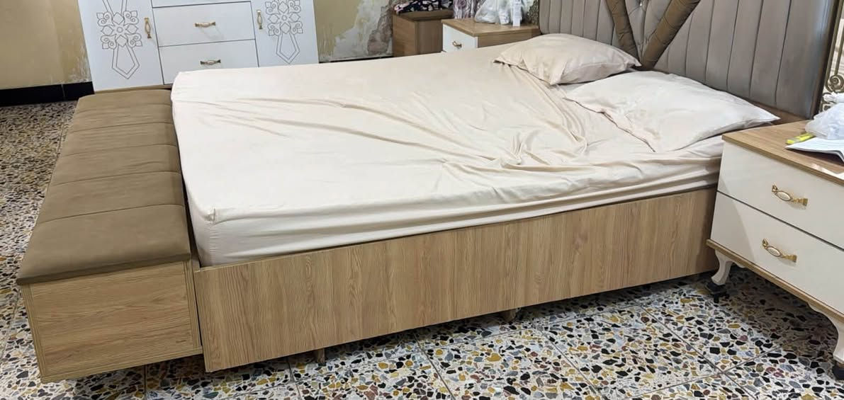 غرفه نوم • استعمال ٧ اشهر • نظيفه