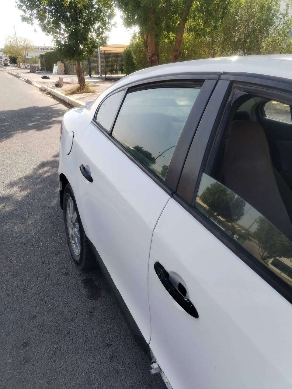 السلام عليكم سيارة سامسونج ٢٠١٠ محرك وكير ياباني فيرسا ١٦٠٠ مكفول تحويل ثاني يوم سنوية لل٢٠٣٠ رقم انكليزي السعر٥٥ مكان الرمادي
***********

