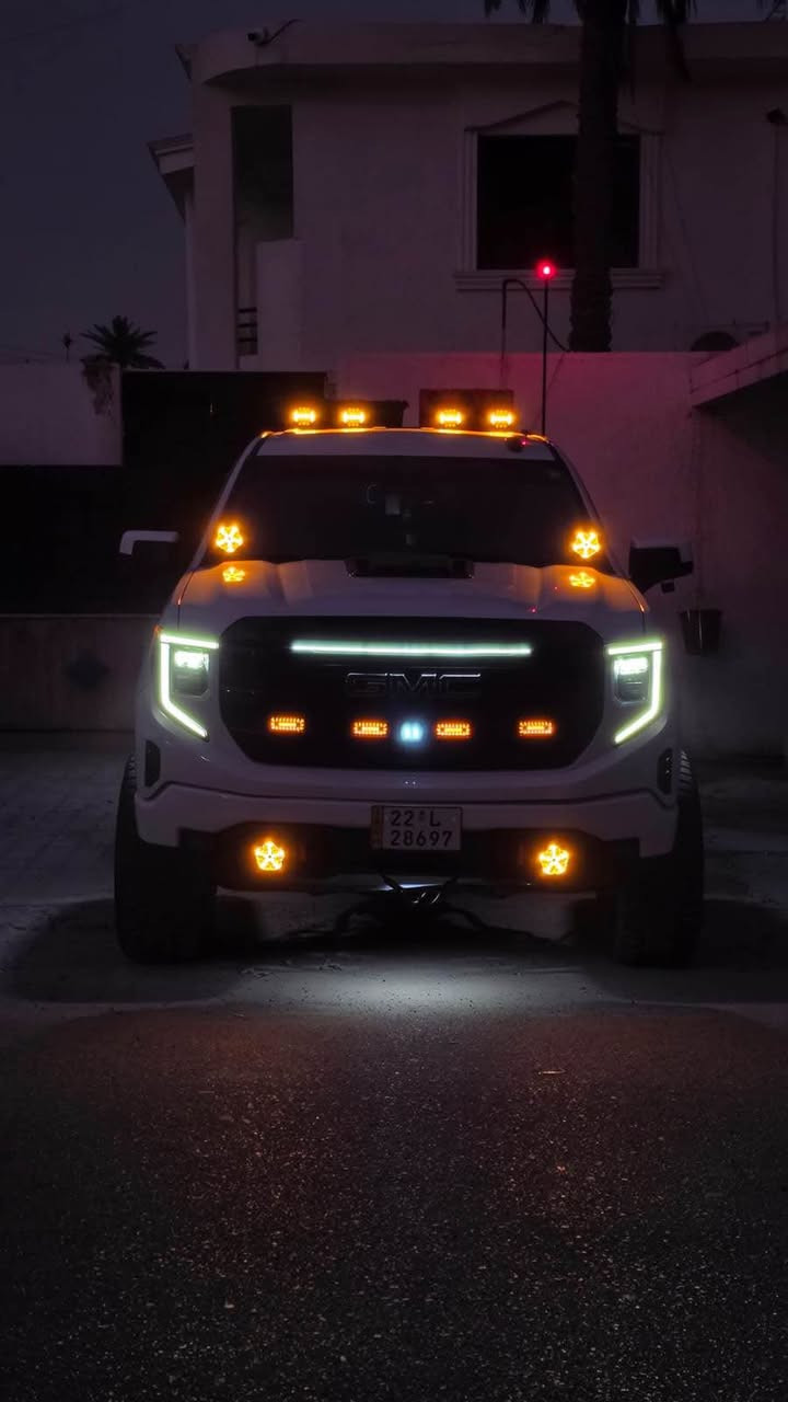 سييرا 2023 • مكينة ٥٣٠٠ • رفعة READY LIFT
