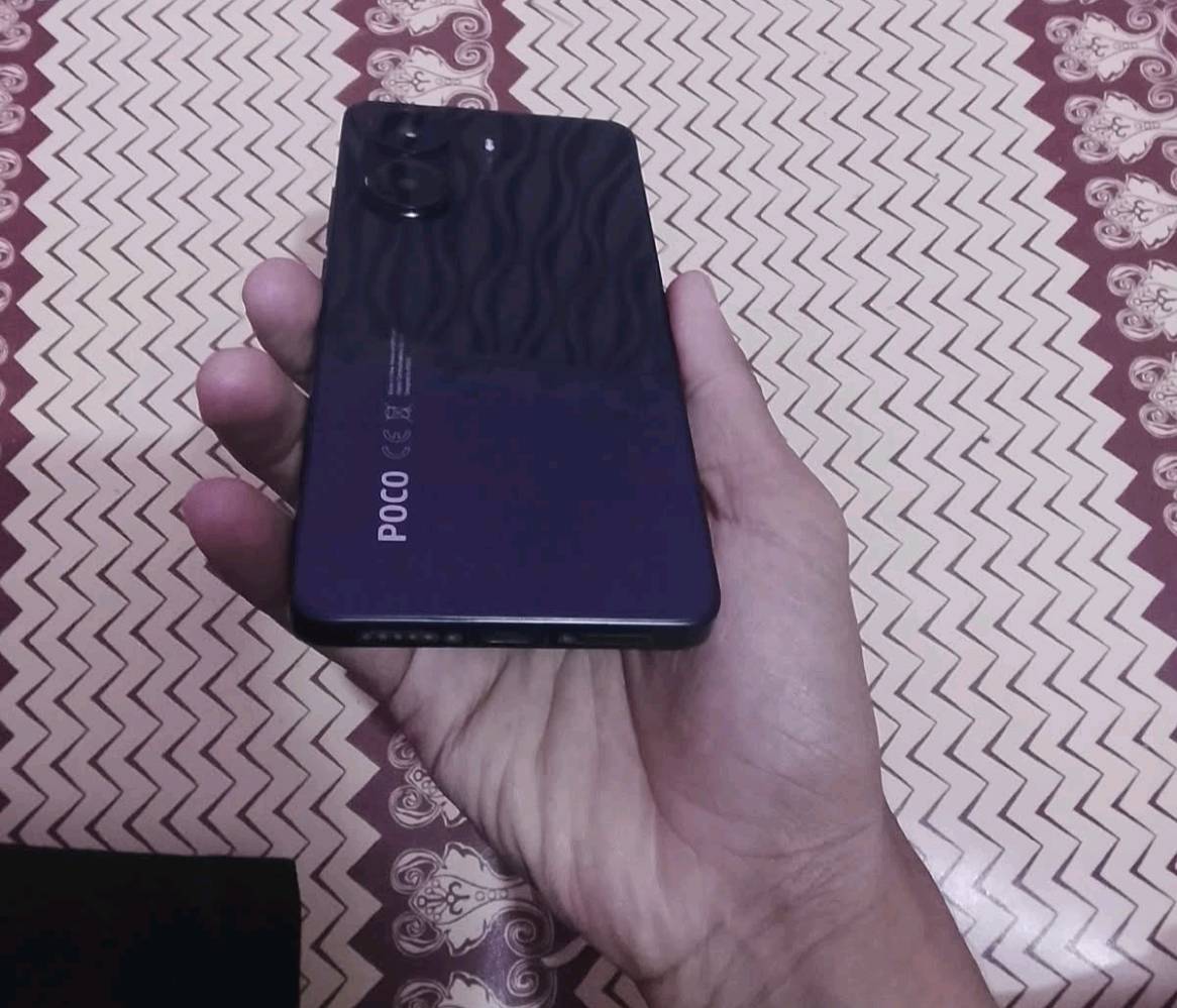 بوكو اكس 7 برو • ٥١٢ • نظيف
