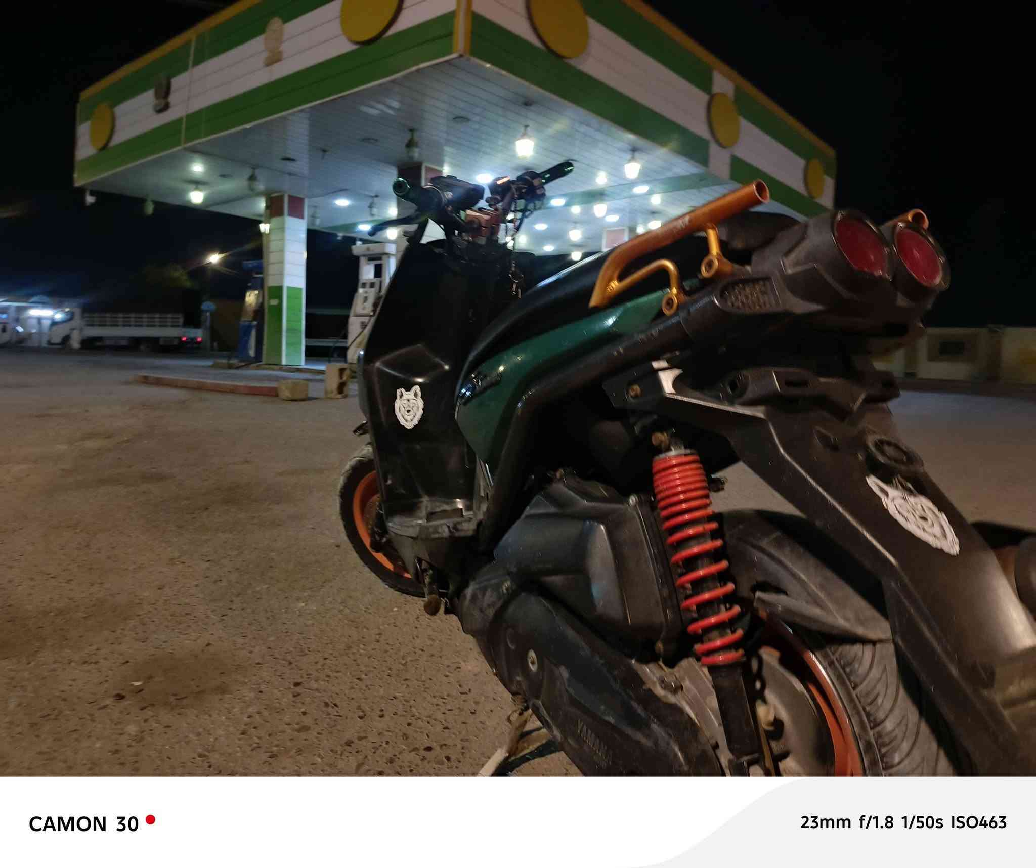 سلام عليكم سكنس جبلي لل بيع سعر خاص هاذه رقمي بي واتساب ***********

نص مكتوب في الصور:
- CAMON 30  67mm f/1.8 1/33s ISO987
- CAMON 30 23mm f/1.8 1/50s ISO463
- CAMON 30 23mm f/1.8 1/50s ISO594