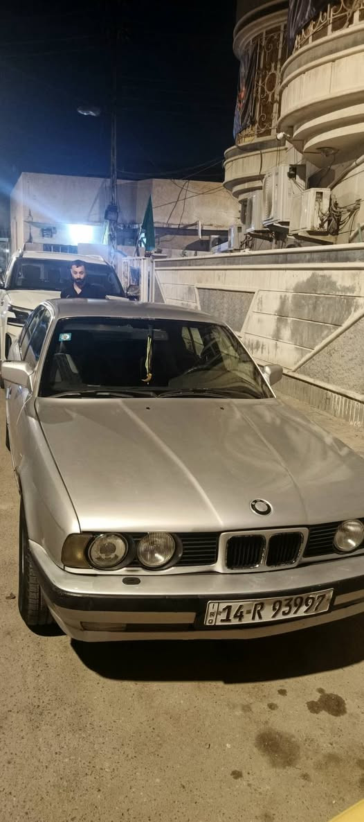 سلام عليكم بي أم 525 رقم بصره بأسمي مشروع وطني سنويه ٣١ كير مكينه مسكر عدل حداده تبريد تخم تاير مكفوله كص ضربه نقل مصبوغه عام كهربائيات كله شغاله لايت زنون السعر ٥٥ وبيه مجال اذا مراوس سبعه راكب مع الفرق ***********
