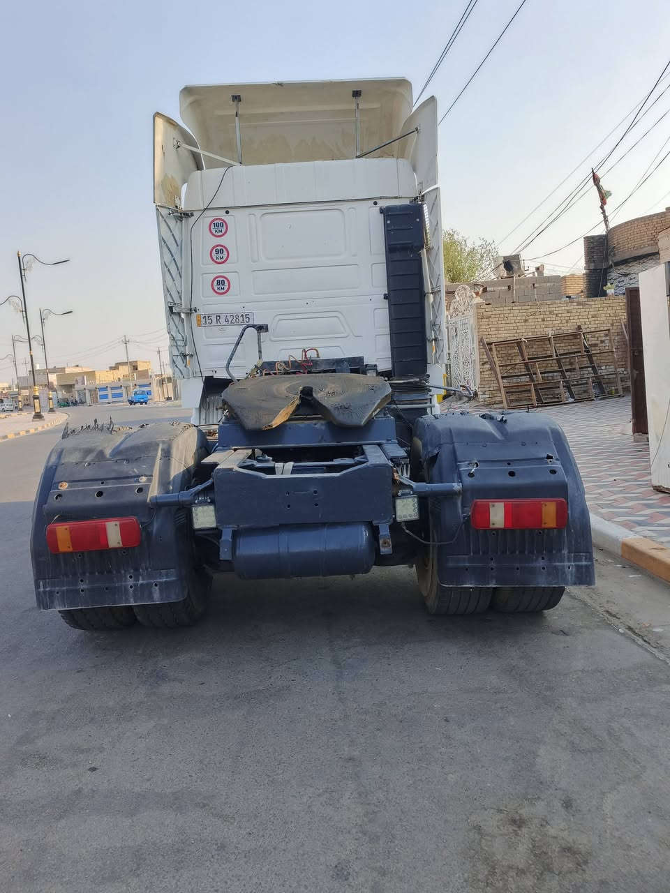 سكانيا بطه جاهزة للعمل مكينه بدون تنقيص رقم نكليزي تحويل سعر 160//رقم ***********
