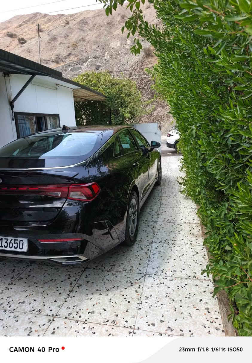 سلام عليكم كيف فايف للبيع موديل 23 حادث جاملق والباب عكس السائق وبيها مكانات بارد سيارة بدون دواخل مكاني واسط الصويرة معروضة 130ورقه وبيه مجال للاستفسار على هذا الرقم***********
