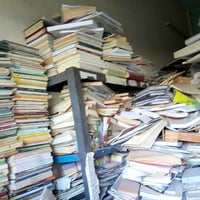 توجد لدينا تصفية مكتبة لبيع الكتب وكل ١٠٠كتاب بسعر ٦٠الف دينار مع التو...