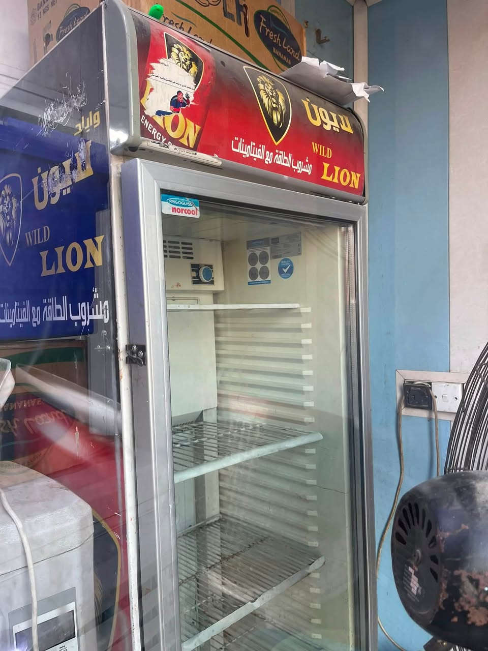 مطعم للبيع جاهز من كل شي جيب مسواك وفتح مباشر مجمدة عارضة وبراد عارضة كريل بركر شواية كص ٦ عيون خلاطات عصائر مثرامة كل شي جاهز مبردات عدد ٢ جامخانة العنوان بغداد حي الكوفة شارع الصورة مقابل حسينية عبد الله الرضيع للأستفسار ***********
