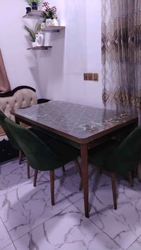 ميز طعام • ٦ كراسي • حي البكر