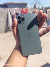 آيفون ١١ برو ماكس • ٦٤ • الشعب