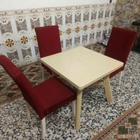 ميز طعام • ٣ كراسي مدوشمات • ميز بلازمه جديد