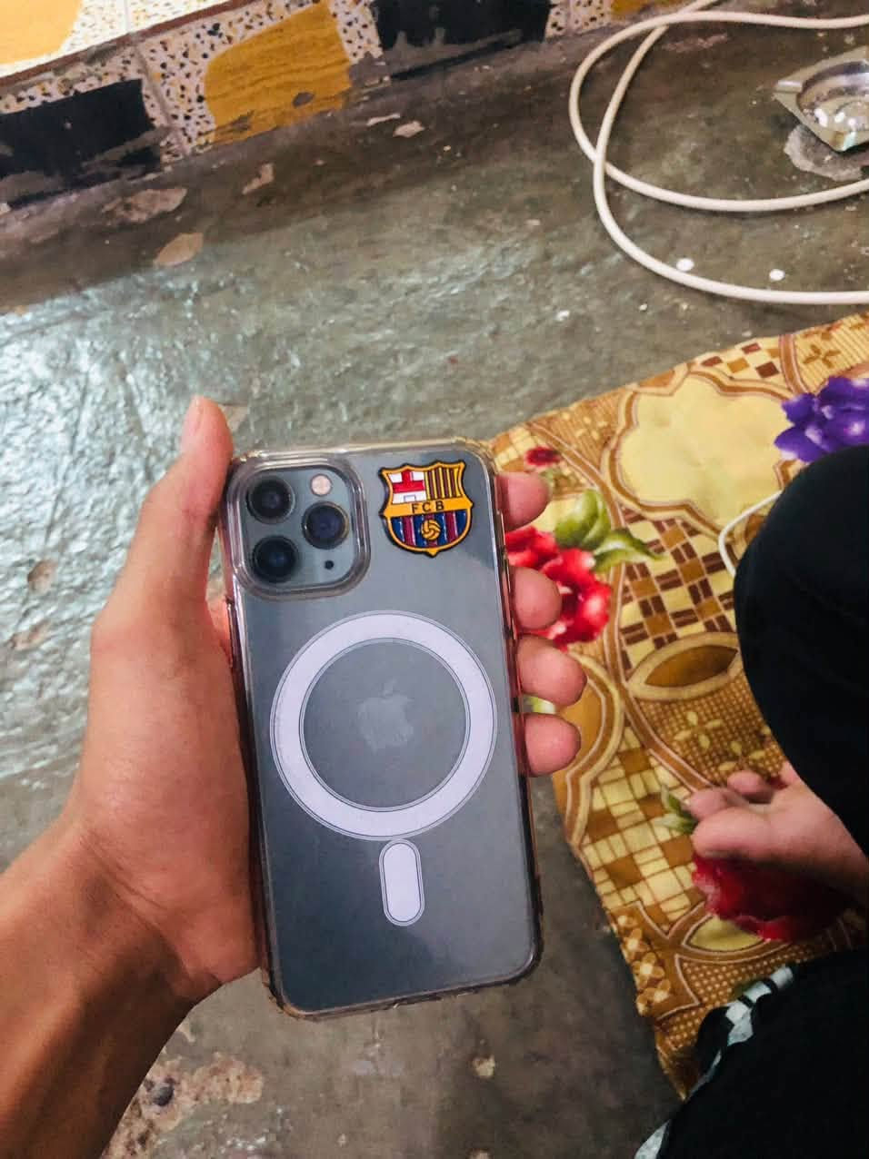 آيفون ١١ برو • ٢٥٦ • فيس ايدي شغال