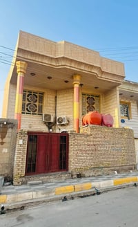 قلعة سكر • ٢٠٠م • ٤ غرف نوم