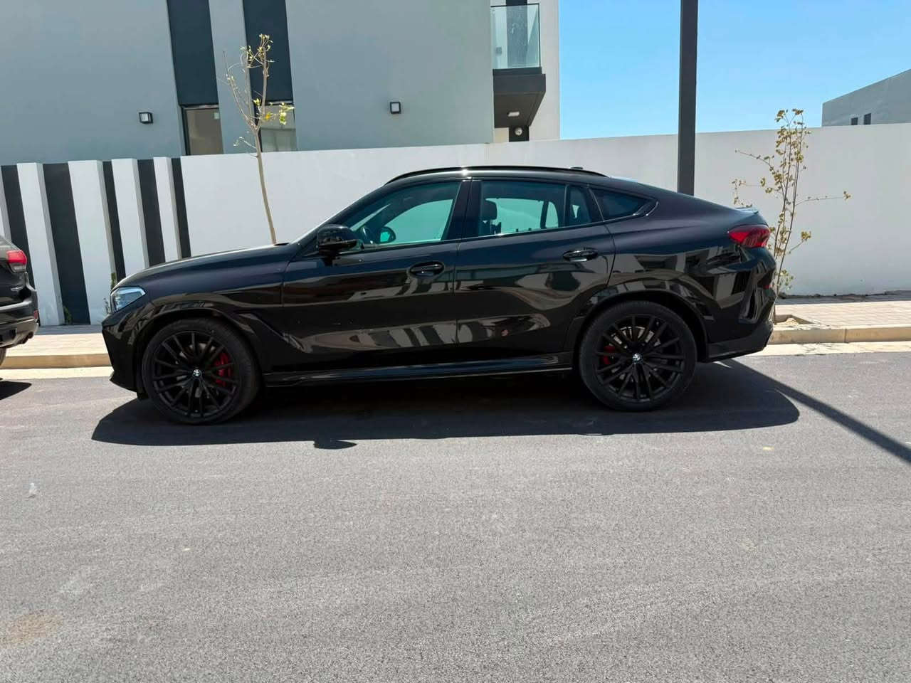BMW 2022 M50i
ماشية ٥٠ الف
وكالة العروش
بيهة PDR باب سايق وباب سكن والخلفة
سيارة مغلفة PPF والصيانات داخل الوكالة
السعر ٥٨ الف قابل للتفاوض او مراوس مع ٢٠٢٤ وكالة بغداد
***********
