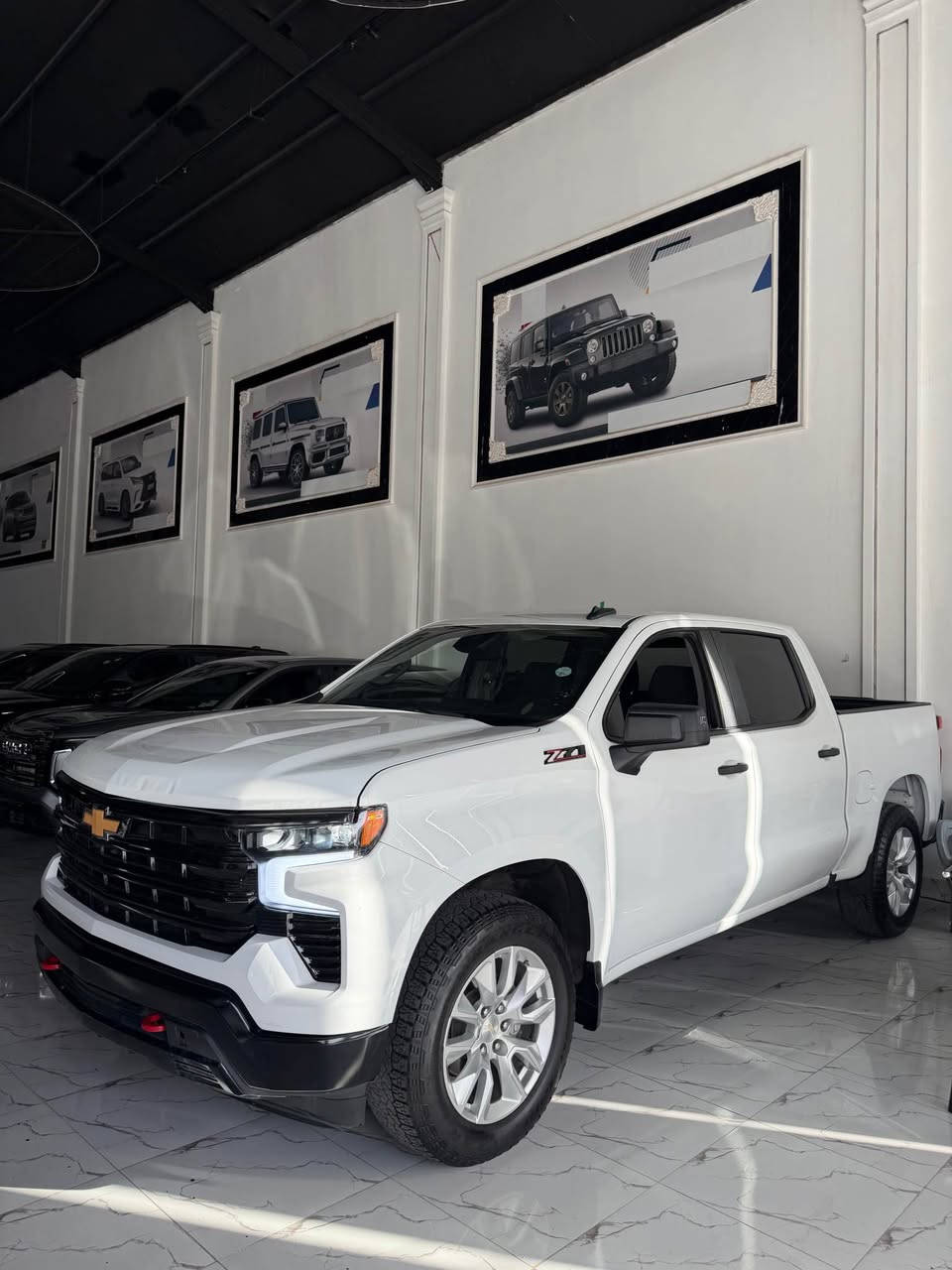 Chevrolet silverado
2024
سيارة شرط بدون مصرف
سياره بجم كبس
بدون ايرباكات شرط
حادث:باب بدي ربع صبغ و جملغ خلفي شبر صبغ
سعر:258$
رقم تلفون و وتساب؛*********** أربيل, العراق
