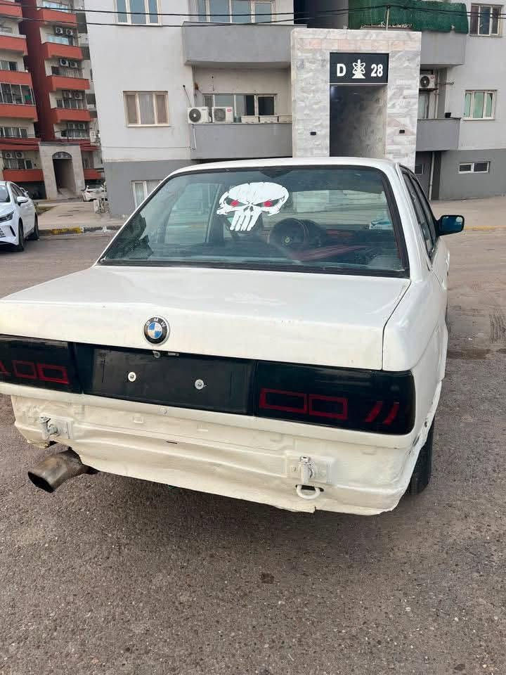 سلام عليكم زعره موديل ١٩٩١ رقم ديالى مشروع وطني لشهر ال١٠ بيه رقم مفقود بس مسوين معامله مال فقدان من ٢٠٢١ ومتروكه بس تمشي المعامله وي التحويل سياره مصبوغة عام جديد فرن محرك ٢٠ مفتوح كير اوتماتيك حداديه جيده تخم تاير جديد وياله البلاديه فيت بم بيها جديد بيها خربطة ايرفلو يحتاج ترتيب هم  بس سحبها طياره سياره معدل غرفتها تعبانه وتحتاج السياره ترتيب للبيع رايدها ب28 وبيه مجال بسيط ان شاءالله 
السياره للتعمير كير بالباكيت مكينه كلش نضيفه
للاستفسار*********** مكاني بغداد العامريه
