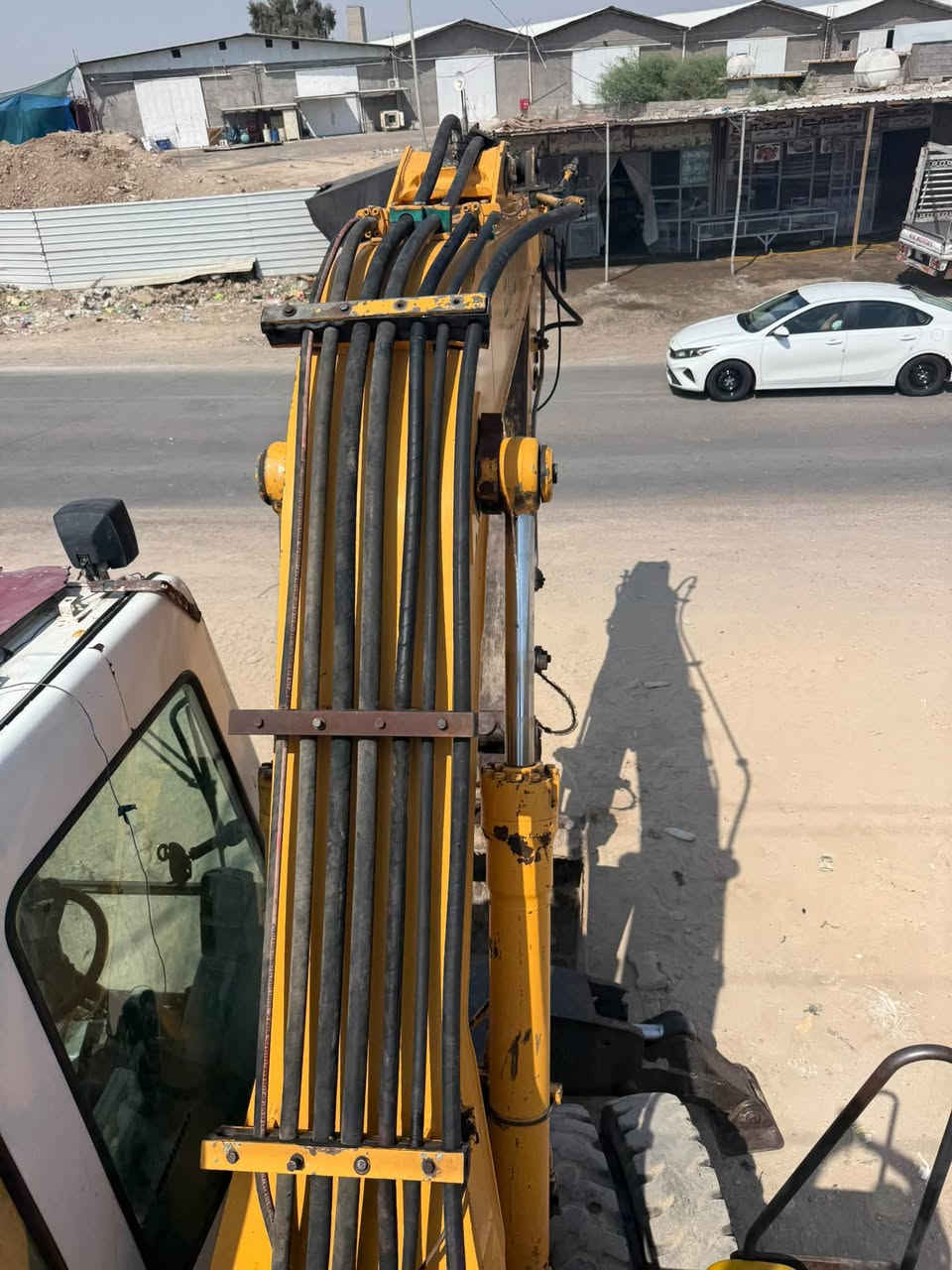 سلام عليكم حفاره  حجم 900 كفاله عامه من كول نواحي رقم جديد إنكليزي كبل تحويل لاتبخير ولاه تنقيص جهزا العامل مابيه اي نضواح مكينه على ايدي خير من الله اي ستفسار اتصل *********** السعر 230وبيه مجال مكاني بغداد تاجي
