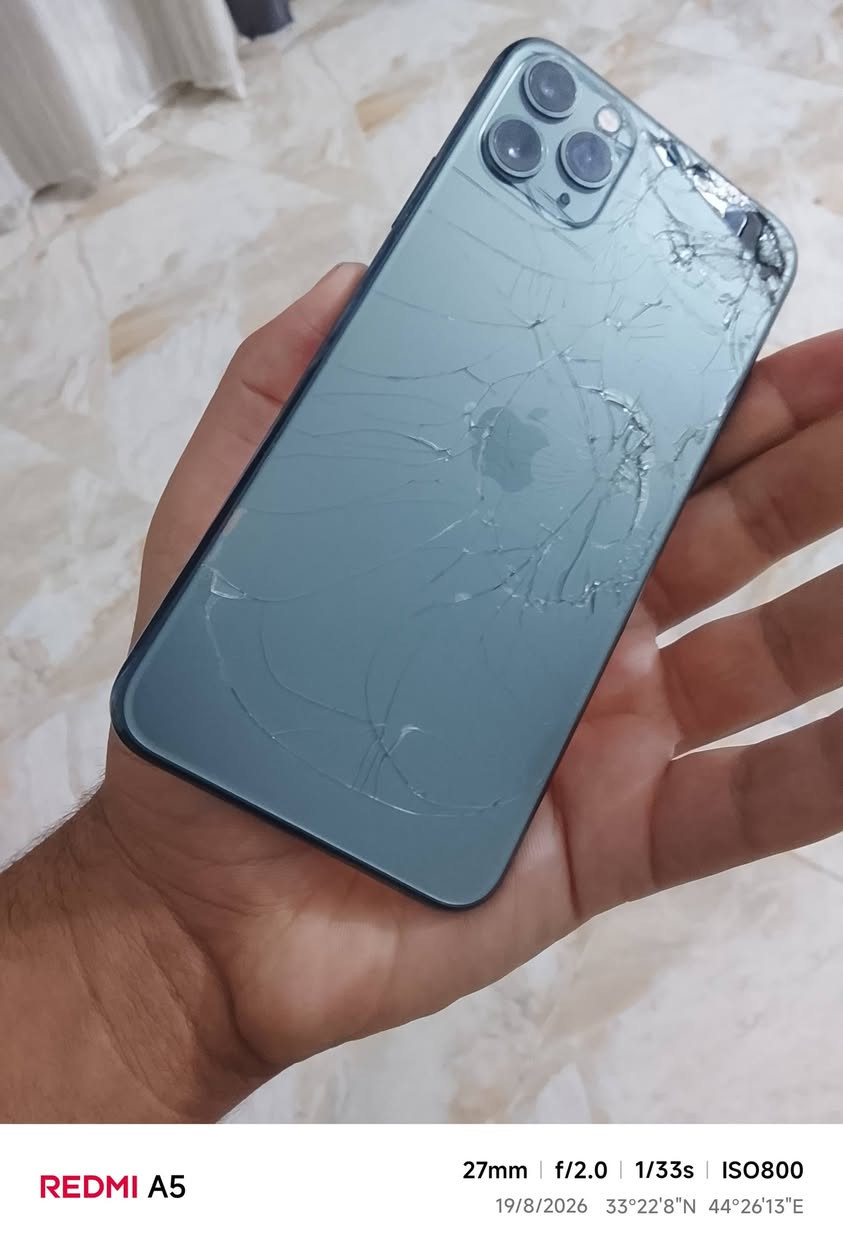 ايفون دعش برو ماكس كلشي مامبدل فقط بطارية 73 وضهر مفلش جهاز نضيف كلة شغال مكاني بغداد رقمي *********** سعرة 260 قفل قفل ذاكرة 256
