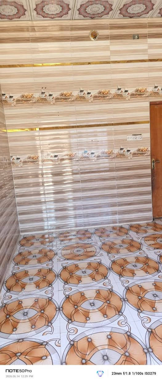 بيت • ٦٠٠م • ٢٠ نخلة