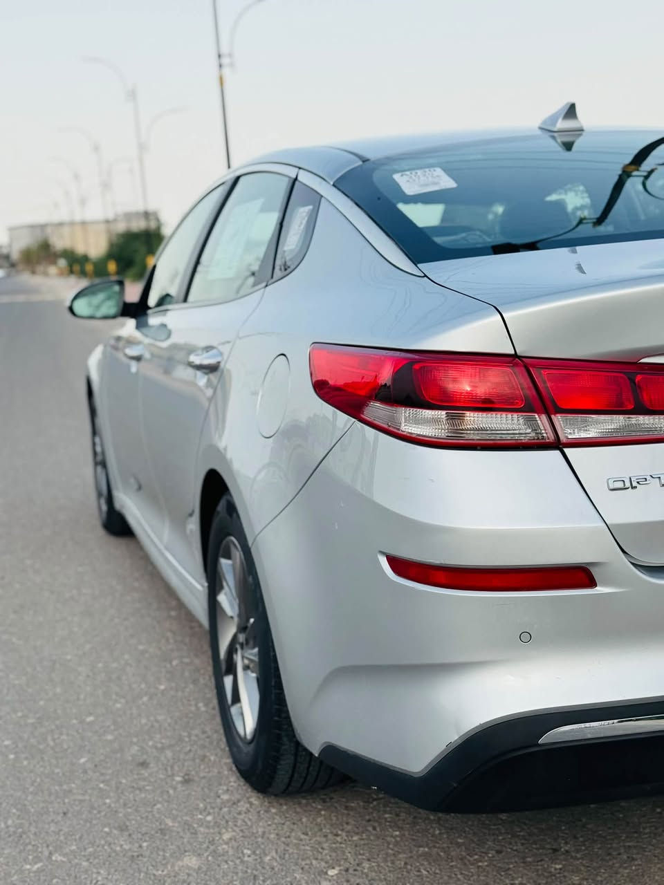 كيا اوبتيما 2019 
وارد امريكي
 مبدل بيها بنيد فقط
 محرك 2400
محرك كير كفاله 
سنويه صار شهر من سقطت
رقم بغداد انگليزي
 كامره خلفيه 
 حساسات
 كاربلي 
رادار جانبي 
بيها بعد شغلات معروفه فئةFE
للاستفسار ***********
