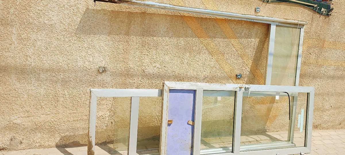 بلوكتين جبسن بورد مع 16 ستجه خاص بيهن ...اللي يريدهن كل الهلا قيم واخذ ...
*********** واتساب
جام خانه المنيوم عرض متر وستين ارتفاع مترتين ..قيم واخذ

