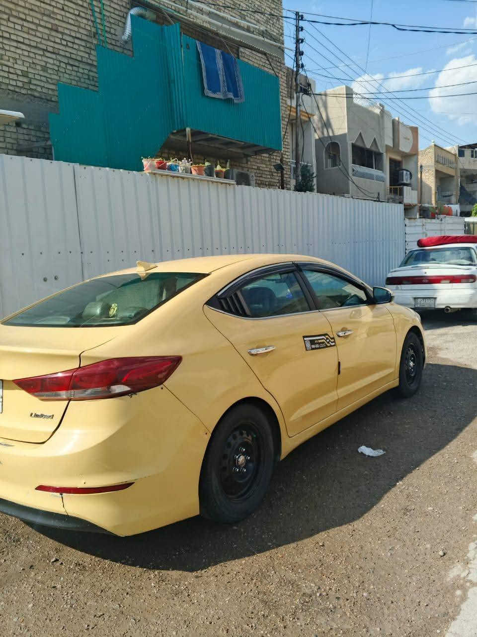 سيارة النترا لبيع
النترا وارد امريكي لمتدد مواصفات كشنات كهربائية  تحكم استيرن مع منظومة  غاز  ضررهة مبدلة بس بابين السايق ول الوراه  مقاعد جلد +دوشمة +تدفئة. السيارة ماشية 190الف  عدك بس ضربة بل صندك ولدعامية الخلفية ول إمامية بيها طخات رقم اللوحة ،بغداد أجرة ، ، المكان بغداد ا السعر 115 الرقم ***********
